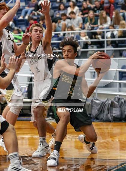 Thumbnail 2 in Clyde vs Benbrook photogallery.