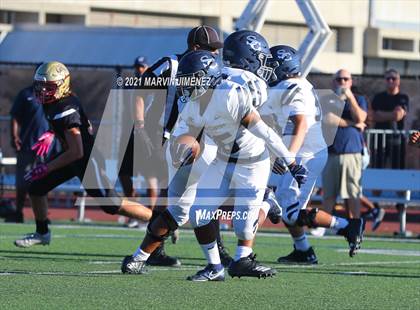Thumbnail 3 in Oaks Christian vs Sierra Canyon photogallery.
