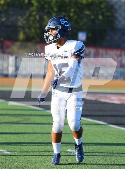 Thumbnail 1 in Oaks Christian vs Sierra Canyon photogallery.