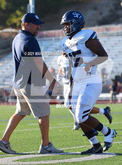 Thumbnail 2 in Oaks Christian vs Sierra Canyon photogallery.