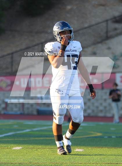 Thumbnail 3 in Oaks Christian vs Sierra Canyon photogallery.