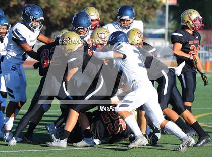 Thumbnail 2 in Oaks Christian vs Sierra Canyon photogallery.