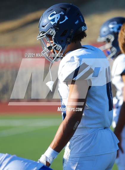 Thumbnail 1 in Oaks Christian vs Sierra Canyon photogallery.