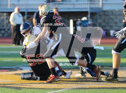 Thumbnail 2 in Oaks Christian vs Sierra Canyon photogallery.