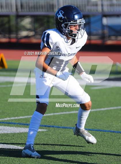 Thumbnail 2 in Oaks Christian vs Sierra Canyon photogallery.