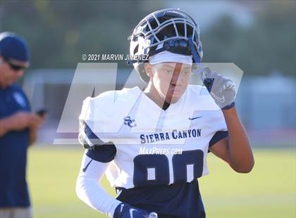 Thumbnail 2 in Oaks Christian vs Sierra Canyon photogallery.