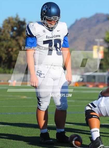 Thumbnail 1 in Oaks Christian vs Sierra Canyon photogallery.