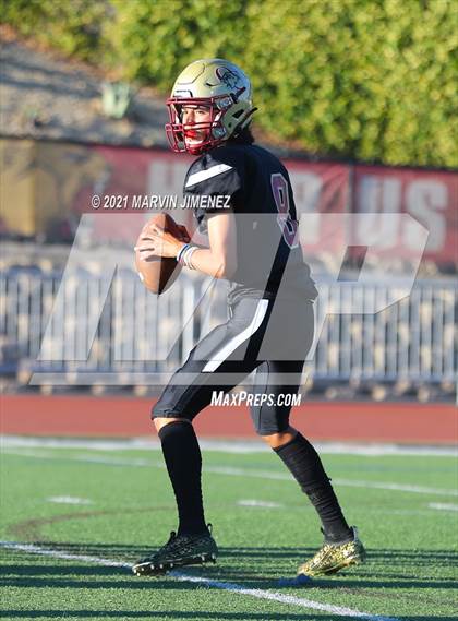 Thumbnail 2 in Oaks Christian vs Sierra Canyon photogallery.