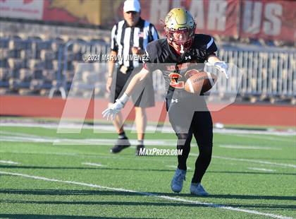 Thumbnail 2 in Oaks Christian vs Sierra Canyon photogallery.