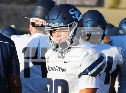 Thumbnail 3 in Oaks Christian vs Sierra Canyon photogallery.