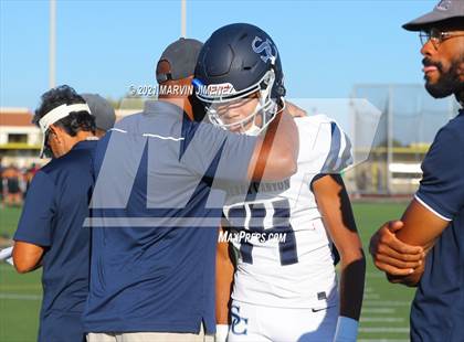 Thumbnail 3 in Oaks Christian vs Sierra Canyon photogallery.