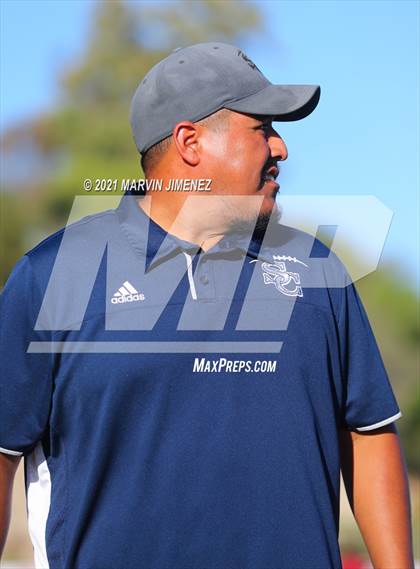 Thumbnail 1 in Oaks Christian vs Sierra Canyon photogallery.