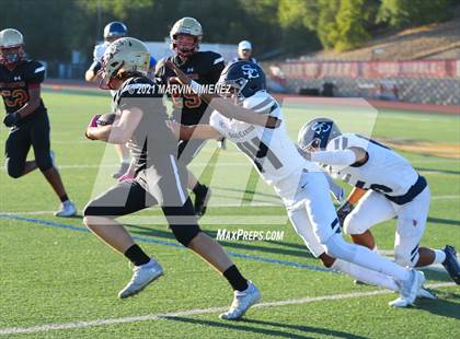 Thumbnail 1 in Oaks Christian vs Sierra Canyon photogallery.