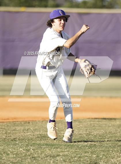 Thumbnail 3 in Plant City @ Lennard photogallery.