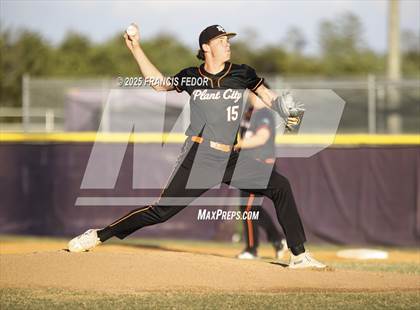 Thumbnail 3 in Plant City @ Lennard photogallery.