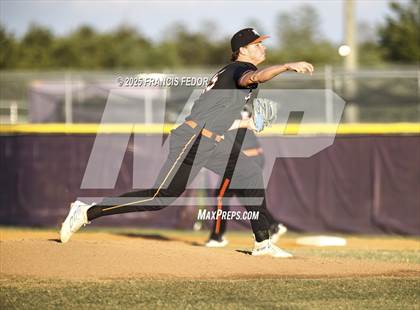 Thumbnail 1 in Plant City @ Lennard photogallery.