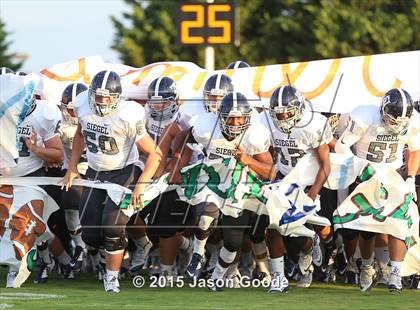 Thumbnail 1 in Siegel @ Ravenwood photogallery.