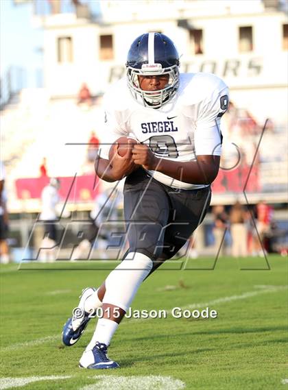 Thumbnail 2 in Siegel @ Ravenwood photogallery.