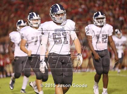 Thumbnail 1 in Siegel @ Ravenwood photogallery.