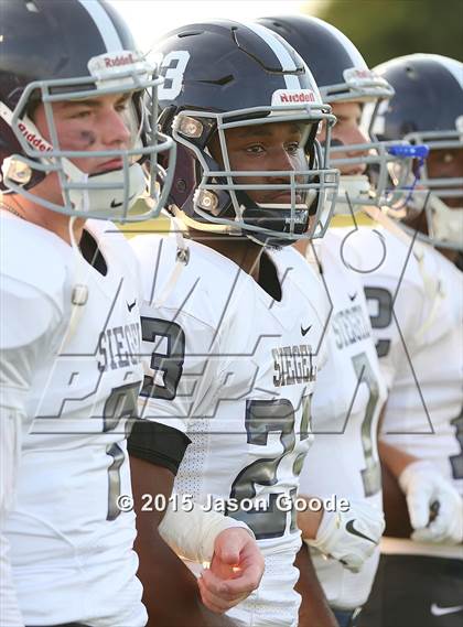 Thumbnail 1 in Siegel @ Ravenwood photogallery.
