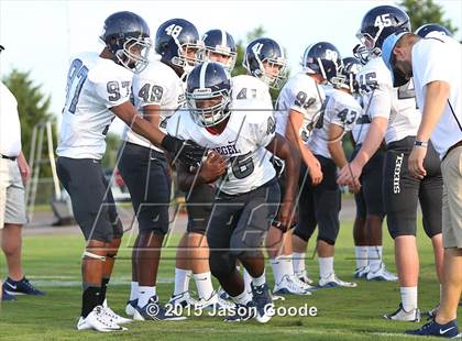 Thumbnail 2 in Siegel @ Ravenwood photogallery.