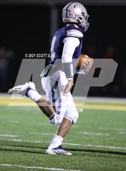 Thumbnail 1 in London vs Granville (OHSAA D3 Regional) photogallery.