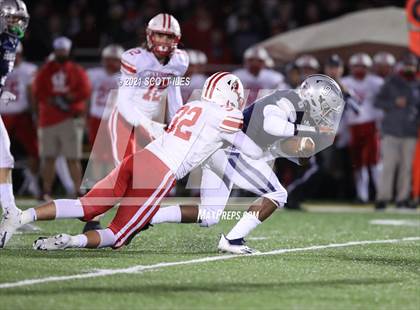 Thumbnail 2 in London vs Granville (OHSAA D3 Regional) photogallery.