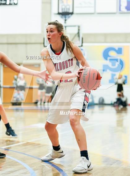 Thumbnail 3 in Highland vs. Woods Cross (UHSAA 5A Quarterfinal) photogallery.