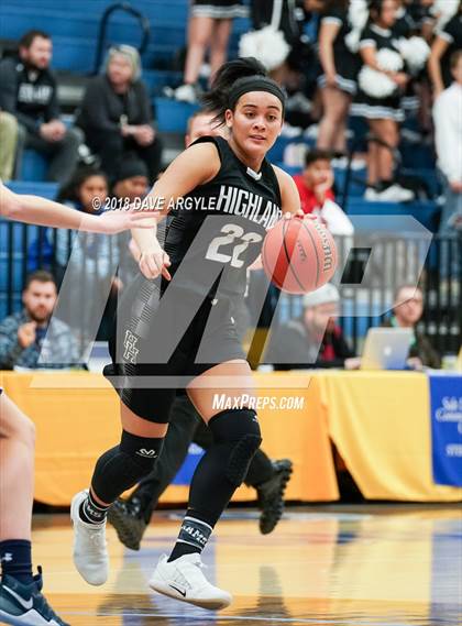 Thumbnail 3 in Highland vs. Woods Cross (UHSAA 5A Quarterfinal) photogallery.
