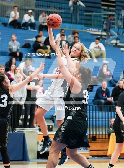 Thumbnail 2 in Highland vs. Woods Cross (UHSAA 5A Quarterfinal) photogallery.