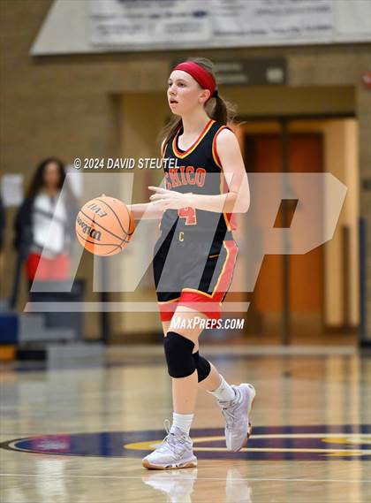 Thumbnail 3 in Chico vs. Ukiah (Sutter Tournament) photogallery.