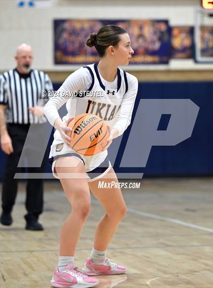 Thumbnail 3 in Chico vs. Ukiah (Sutter Tournament) photogallery.