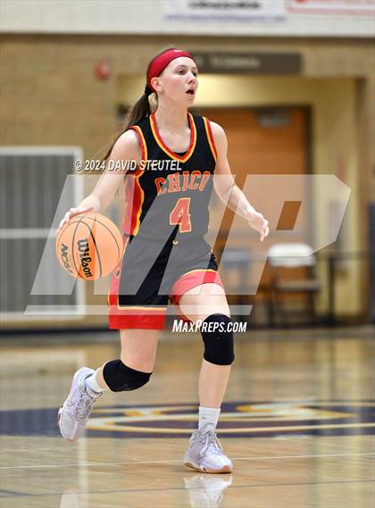 Thumbnail 2 in Chico vs. Ukiah (Sutter Tournament) photogallery.