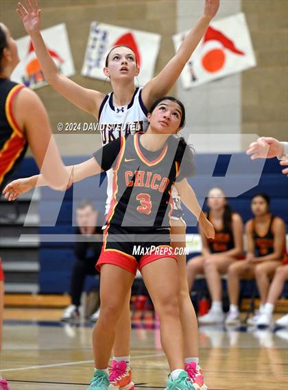 Thumbnail 2 in Chico vs. Ukiah (Sutter Tournament) photogallery.