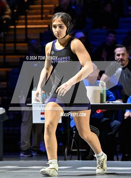 Thumbnail 3 in UIL 6A Championship Finals 126, 132lb photogallery.
