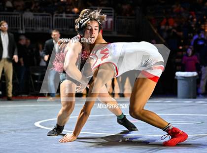 Thumbnail 1 in UIL 6A Championship Finals 126, 132lb photogallery.