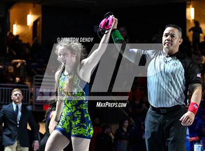 Thumbnail 3 in UIL 6A Championship Finals 126, 132lb photogallery.
