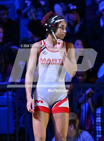 Thumbnail 2 in UIL 6A Championship Finals 126, 132lb photogallery.