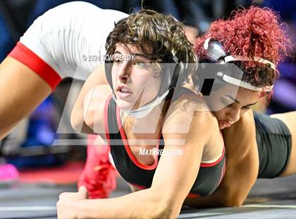 Thumbnail 3 in UIL 6A Championship Finals 126, 132lb photogallery.