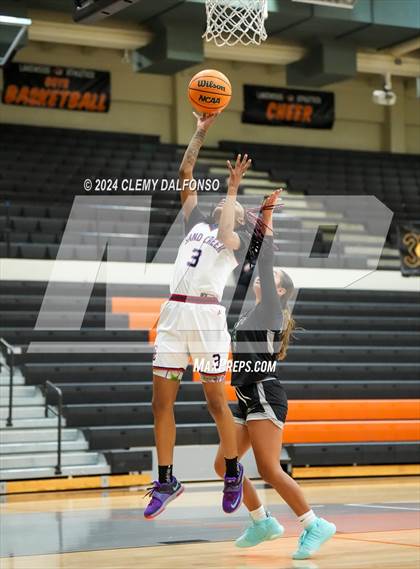 Thumbnail 3 in Summit vs Sand Creek (Kindness Matters Classic Tournament)  photogallery.