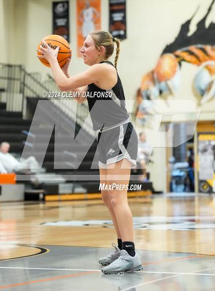 Thumbnail 1 in Summit vs Sand Creek (Kindness Matters Classic Tournament)  photogallery.