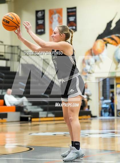 Thumbnail 2 in Summit vs Sand Creek (Kindness Matters Classic Tournament)  photogallery.