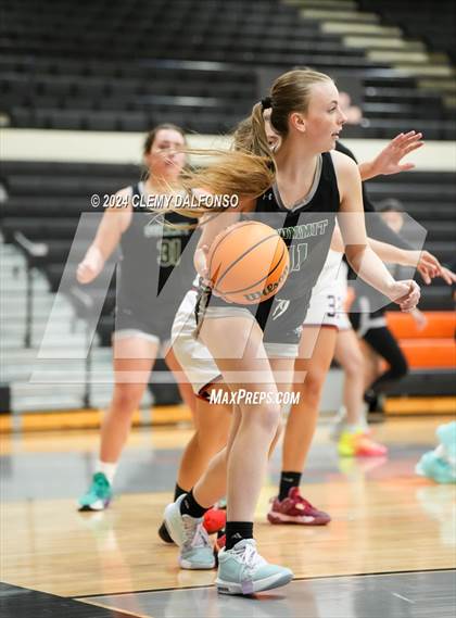 Thumbnail 1 in Summit vs Sand Creek (Kindness Matters Classic Tournament)  photogallery.