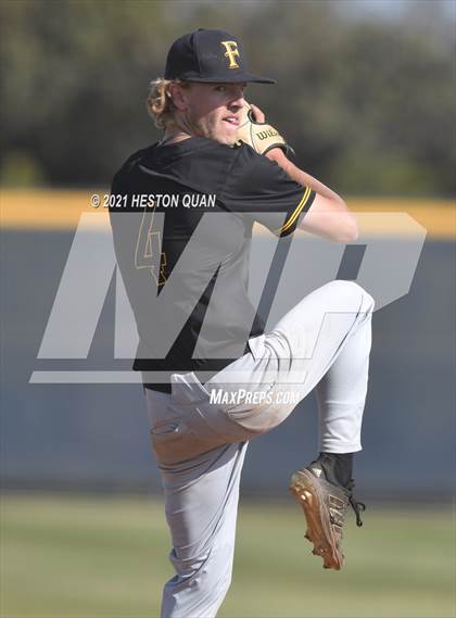 Thumbnail 3 in Foothill @ Yorba Linda photogallery.