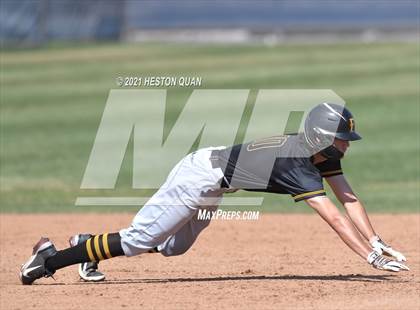 Thumbnail 1 in Foothill @ Yorba Linda photogallery.