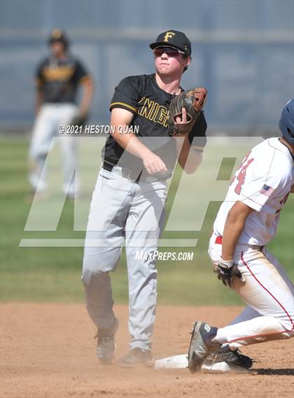 Thumbnail 2 in Foothill @ Yorba Linda photogallery.