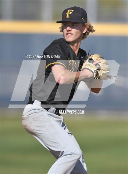 Thumbnail 3 in Foothill @ Yorba Linda photogallery.