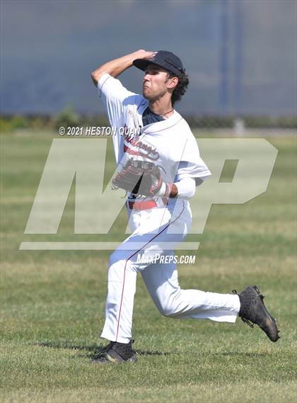 Thumbnail 1 in Foothill @ Yorba Linda photogallery.