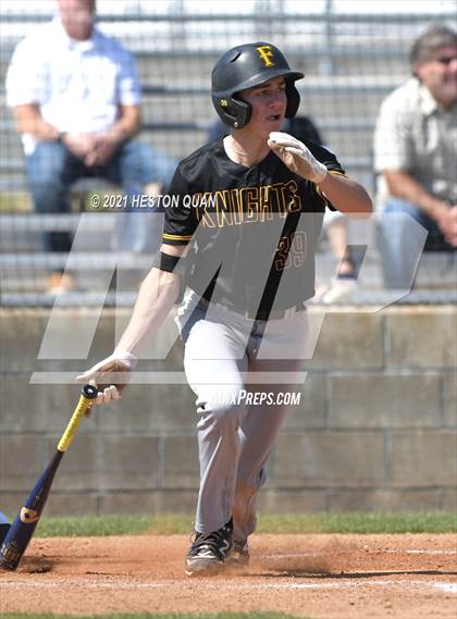 Thumbnail 3 in Foothill @ Yorba Linda photogallery.