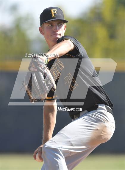Thumbnail 1 in Foothill @ Yorba Linda photogallery.